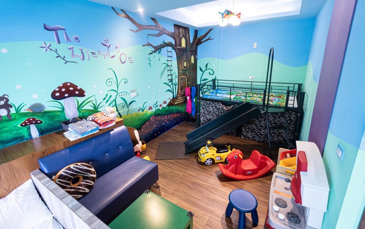 Fun Kids B&B Хуалянь Экстерьер фото