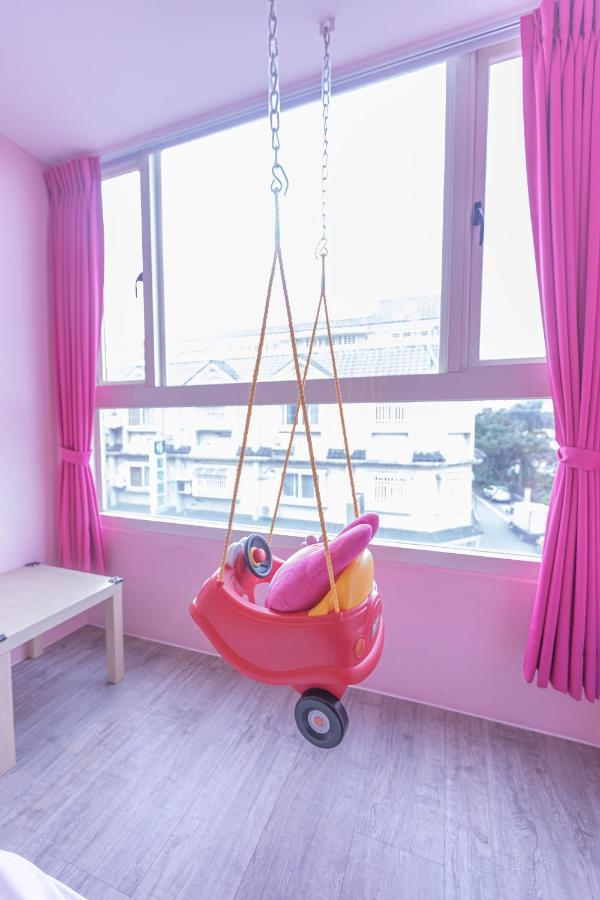 Fun Kids B&B Хуалянь Экстерьер фото