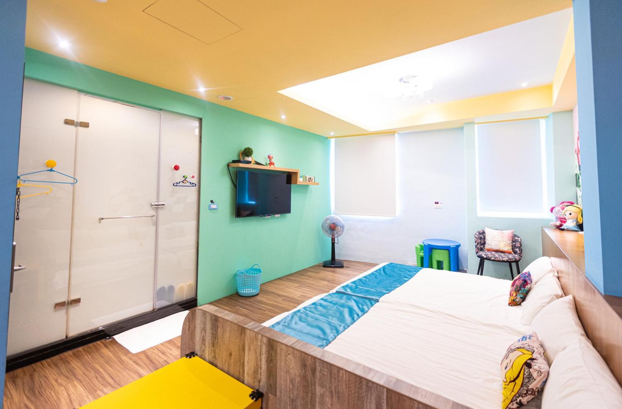 Fun Kids B&B Хуалянь Экстерьер фото