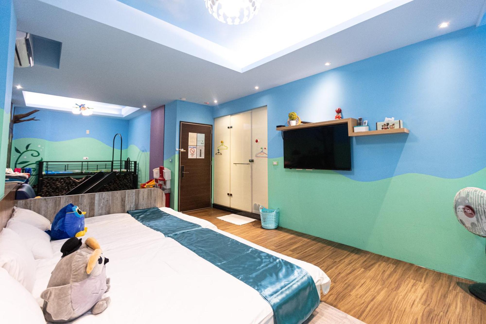 Fun Kids B&B Хуалянь Экстерьер фото